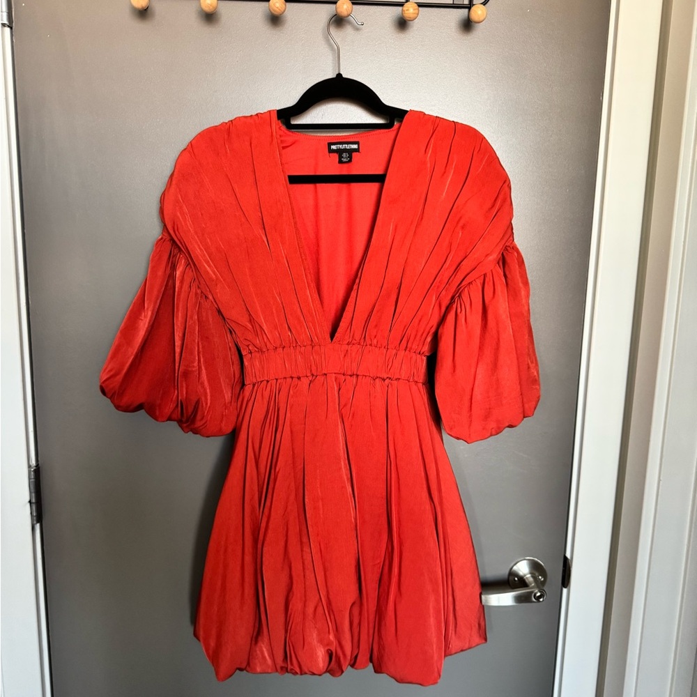 PrettyLittleThing Rust Long Sleeve Dress - Picture 3 of 6